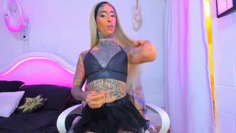 drippyorlove online show from 22, 10, 2025