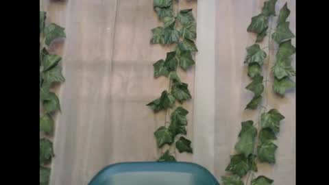 Snapshot of dripqueenx chatting on 16, 11, 2025 linda online show from 16, 11, 2025