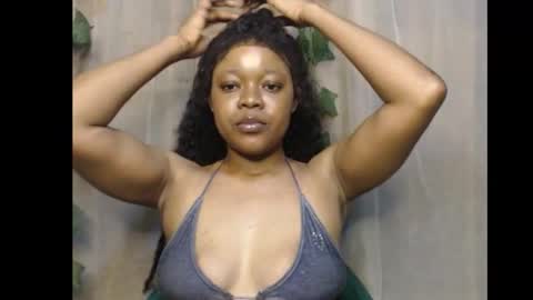 Snapshot of dripqueenx chatting on 20, 11, 2025 linda online show from 20, 11, 2025