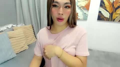 Snapshot of dripqueenxoxo chatting on 23, 5, 2026 miss. Erika online show from 23, 5, 2026