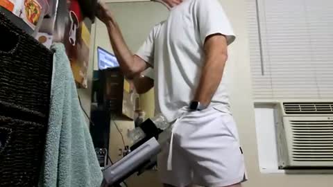 Snapshot of drmbigg chatting on 9, 7, 2026 Hello Hope you enjoy what you see. I love attention in dirty talk and tips thickcock edging precum dirtyTalk C2C online show from 9, 7, 2026
