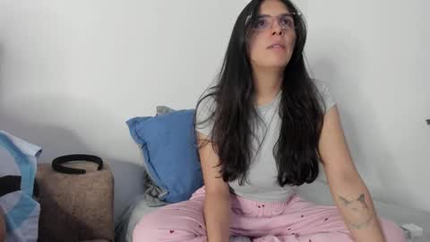 CamiSanti online show from 5, 2, 2026