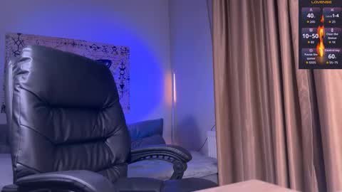 Mistress Lola Slavic witch online show from 3, 12, 2025