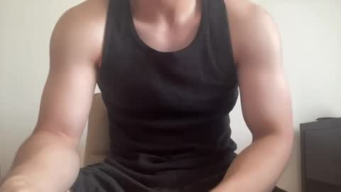Snapshot of drveucrzy chatting on 1, 7, 2026 driveucrzy online show from 1, 7, 2026