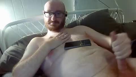 Snapshot of drystan chatting on 29, 10, 2025 FoxBoyKit online show from 29, 10, 2025