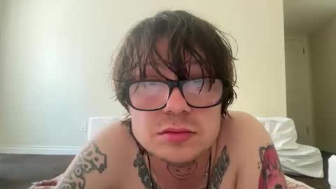 Snapshot of duckmandakota chatting on 14, 4, 2026 duckmandakota online show from 14, 4, 2026