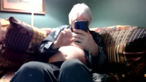 Snapshot of dug38 chatting on 15, 2, 2025 Doug online show from 15, 2, 2025