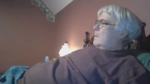 Snapshot of dug38 chatting on 10, 9, 2025 Doug online show from 10, 9, 2025