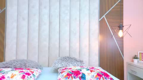 Snapshot of dulce_holy chatting on 6, 7, 2026 DULCE HOLY online show from 6, 7, 2026