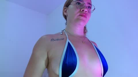 Snapshot of dulce_melocoton chatting on 13, 6, 2026 Dulce online show from 13, 6, 2026