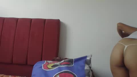 Snapshot of dulcekatty18 chatting on 21, 9, 2025 dulcekatty18 online show from 21, 9, 2025