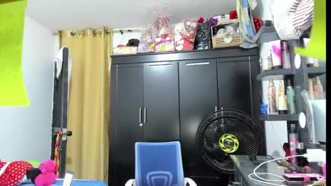 Dulce  online show from 10, 1, 2025