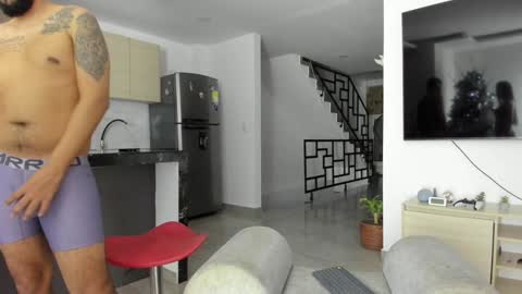 Jlozada05 online show from 20, 12, 2024