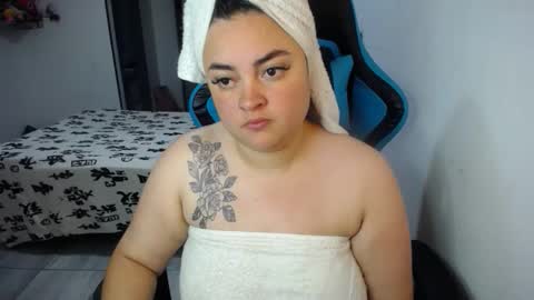 Nicole   online show from 12, 10, 2025