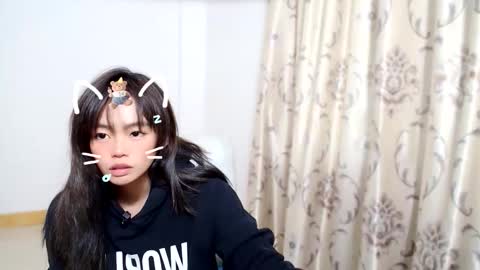 Snapshot of duolanei chatting on 20, 11, 2025 duolanei online show from 20, 11, 2025