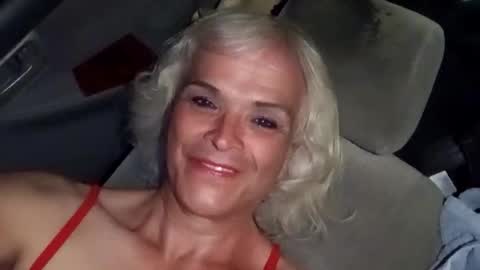 Snapshot of dustbunny64 chatting on 13, 3, 2026 dustbunny64 online show from 13, 3, 2026