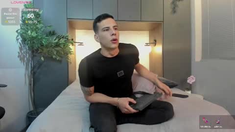 Dustin Sonne online show from 21, 2, 2025