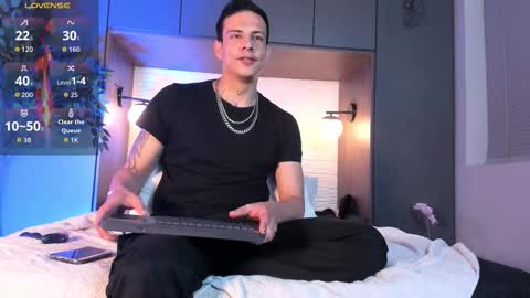 Dustin Sonne online show from 25, 11, 2025