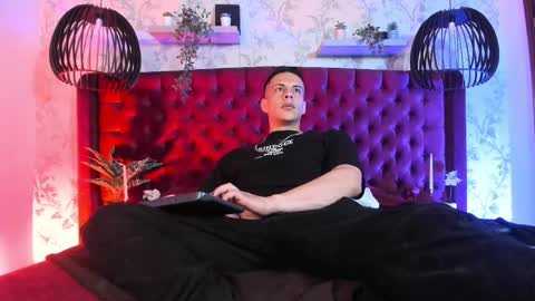 Dustin Sonne online show from 27, 3, 2026