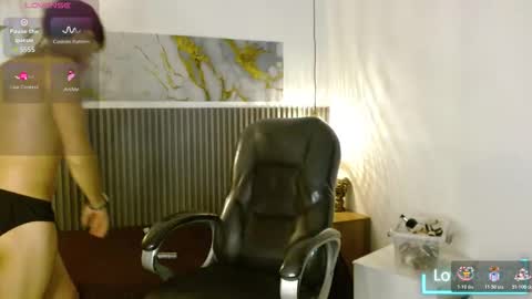 dyla_n18_ online show from 31, 10, 2025