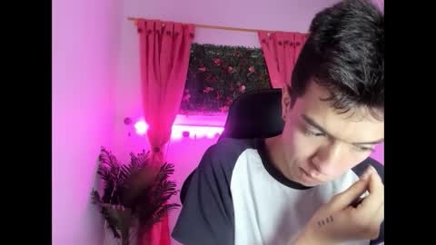 Snapshot of dylan_2005 chatting on 20, 9, 2025 Dylan online show from 20, 9, 2025