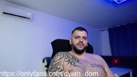 Dylan Dom  online show from 17, 3, 2026