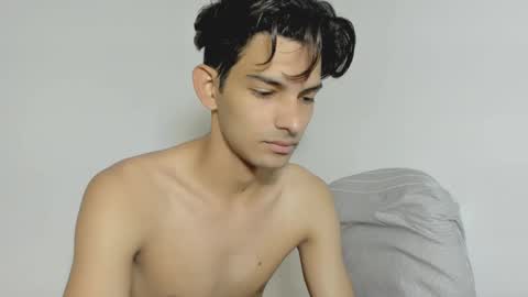 Snapshot of dylan_hoot chatting on 7, 10, 2025 Dylan online show from 7, 10, 2025