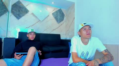Snapshot of dylan_vanni chatting on 26, 4, 2026 Dylan online show from 26, 4, 2026