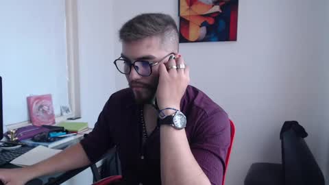 dylanhot10 online show from 4, 2, 2025