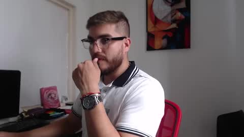 dylanhot10 online show from 10, 2, 2025