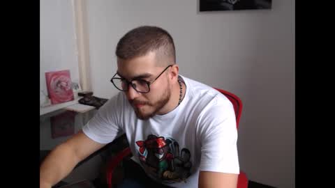 dylanhot10 online show from 11, 10, 2025