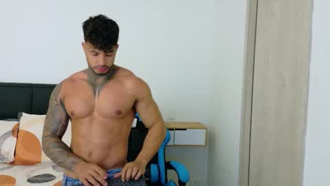 Snapshot of dylanrivera_ chatting on 16, 6, 2026 Dylan Rivera online show from 16, 6, 2026