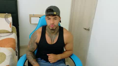Snapshot of dylanrivera_ chatting on 19, 6, 2026 Dylan Rivera online show from 19, 6, 2026
