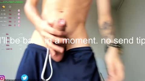 dylanscott_106 online show from 19, 2, 2025