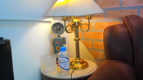 D Y L A N online show from 1, 3, 2025