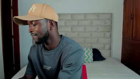 Dylan Taylor online show from 22, 11, 2025