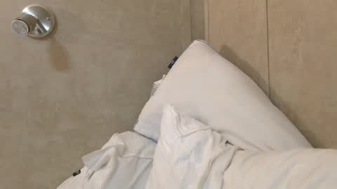 Snapshot of dylp400 chatting on 16, 2, 2025 dylp400 online show from 16, 2, 2025