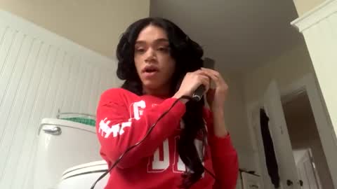 Snapshot of dynasty313 chatting on 19, 12, 2024 Dynasty online show from 19, 12, 2024