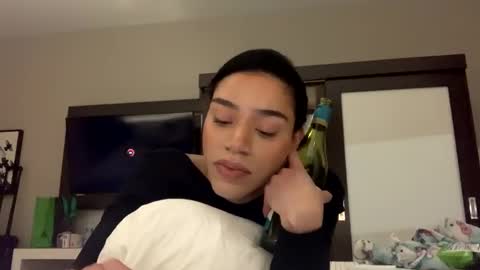 Snapshot of dynasty313 chatting on 7, 1, 2025 Dynasty online show from 7, 1, 2025