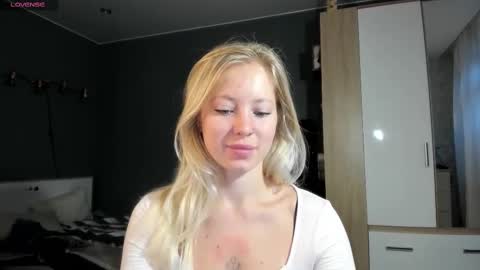 fansly - yourbestbaby online show from 6, 3, 2025