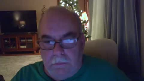 earl52 online show from 19, 12, 2024