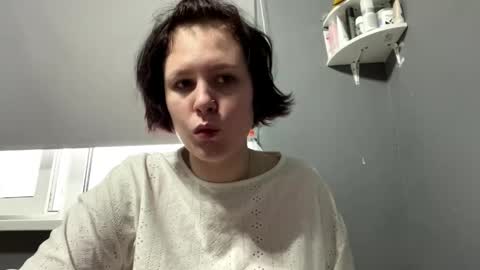 Snapshot of earthascritchfield chatting on 18, 4, 2026 Rina online show from 18, 4, 2026