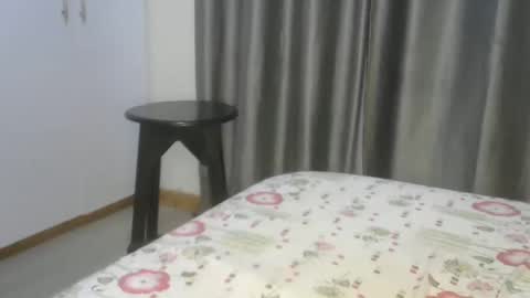 east_queen online show from 7, 1, 2025