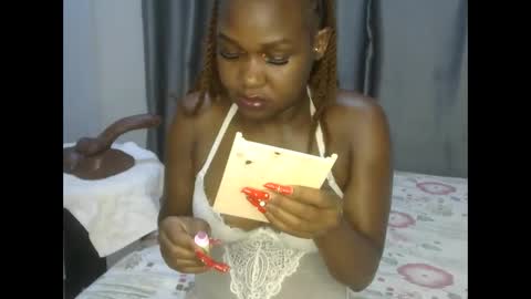 east_queen online show from 28, 2, 2025