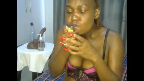 east_queen online show from 4, 3, 2025