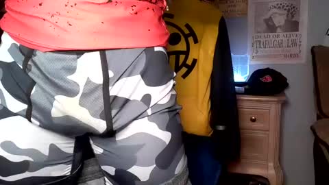 TWITTER   INSTAGRAM    easybreezy20   ONLINE 1230 AM TO 7AM online show from 10, 3, 2025