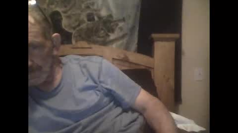 Snapshot of easye4015 chatting on 10, 11, 2025 Easye online show from 10, 11, 2025