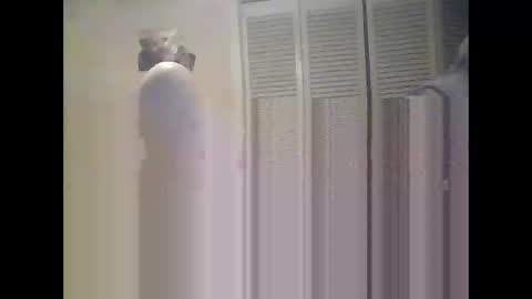 Snapshot of easye4015 chatting on 16, 12, 2025 Easye online show from 16, 12, 2025