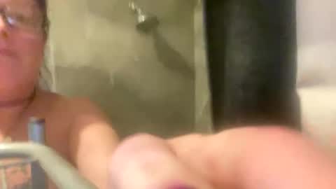 Snapshot of easyednem528280 chatting on 18, 1, 2026 easyednem528280 online show from 18, 1, 2026