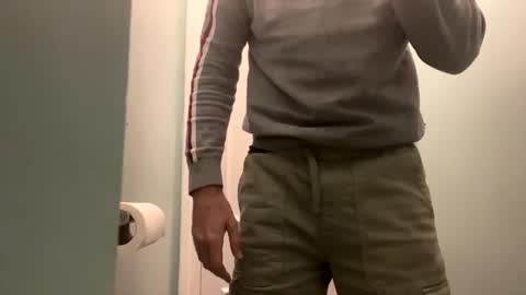 Snapshot of easyfrenchguy chatting on 3, 11, 2025 French Guy online show from 3, 11, 2025